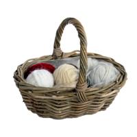 Mand met hengsel - bruin - 36 x 28 x 14 cm - rotan - gevlochten riet - hengselmand