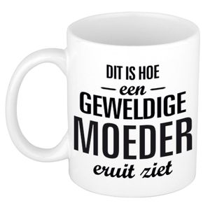 Geweldige moeder cadeau mok / beker wit 300 ml   -