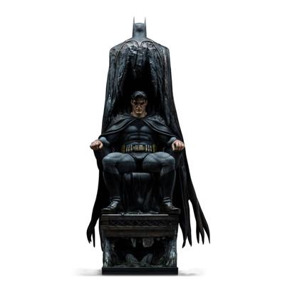 Iron Studios DC Comics Statue Batman and Bruce Wayne