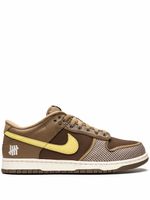 Nike x Undefeated baskets Dunk SP 'Canteen' - Marron