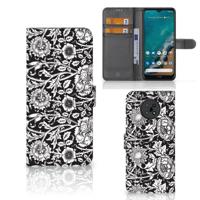 Nokia G50 Hoesje Black Flowers