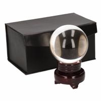 Glazen bol/kristallen bol - waarzeggers decoratie - 8 cm - op houten voet Glazen bol/kristallen bol - waarzeggers decoratie - 8 cm - op houten voet