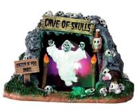 Cave of skulls - Lemax
