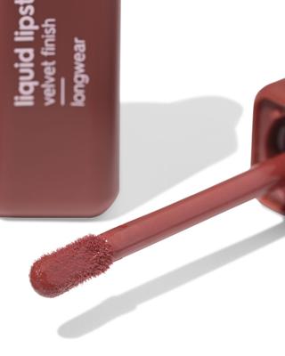 051 Liquid Lipstick Velvet Finish 33 Moody Brown (bruin)