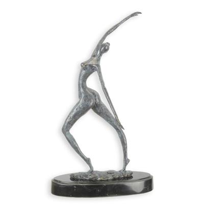 A MODERNIST BRONZE SCULPTURE OF A FEMALE NUDE