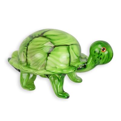 A MURANO STYLE GLASS FIGURINE OF A TURTLE