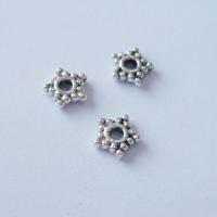 Nellie's Choice • floral spacers 20stuks silver nr. 1
