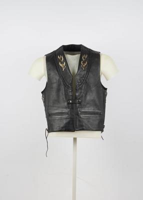 Vintage Runing Bear Jacket in size XL
