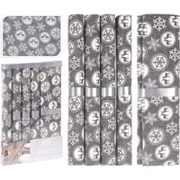 Kerstdiner/diner tafeldecoratie tafellopers met 5x placemats grijs met sneeuwvlokken