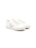 VEJA Kids baskets en cuir à patch logo - Blanc