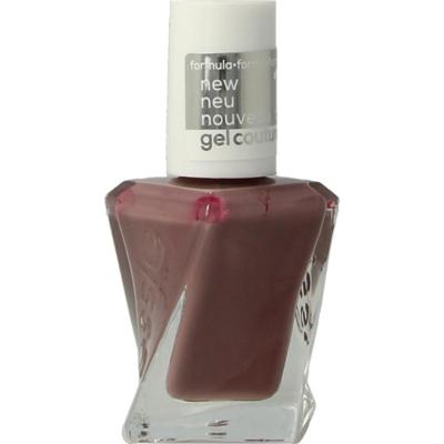 Essie Gel couture 70 take me to thread Essie Gel couture 70 take me to thread