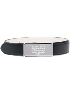 Maison Margiela ceinture en cuir à plaque logo Numeric - Noir