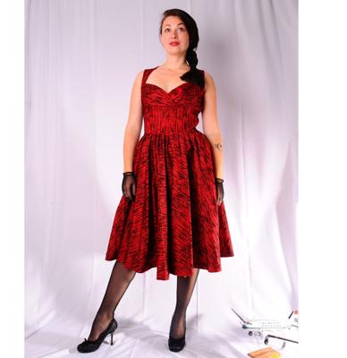 Pinup Couture Laura Byrnes Grace Flock Dress Red & Black-S | 54% korting Pinup Couture Laura Byrnes Grace Flock Dress Red & Black-S | 54% korting