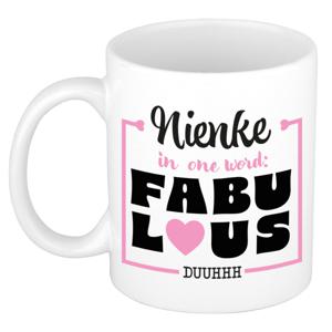 Naam mok Nienke - wit - Fabulous - keramiek - 300 ml - cadeau collega beker