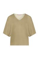 Studio Anneloes Yuna Satin V-neck 11194 T-shirt Korte Mouw 0002 Gold