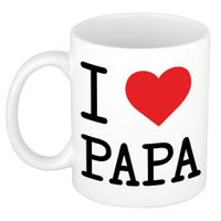 I Love Papa / voetbal cadeau mok / beker wit met hartje 300 ml - thumbnail