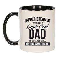 Cool dad of awesome girls mok / beker zwart wit 300 ml - Cadeau mokken - Papa/ Vaderdag