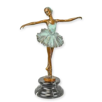 A BRONZE SCULPTURE OF A BALLERINA