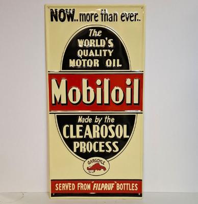Mobiloil Clearosol Stalen Bord Met Relief - 58 x 29cm