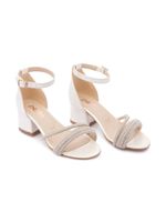 Tulleen sandales en cuir artificiel à ornements - Blanc