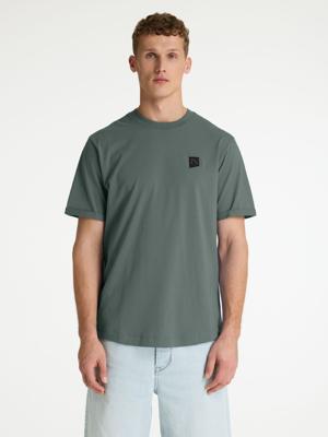 CHASIN' T-Shirts Bro