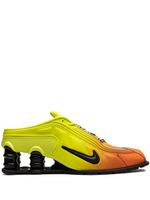 Nike x Martine Rose baskets Shox R4 Mule 'Safety Orange' - Jaune