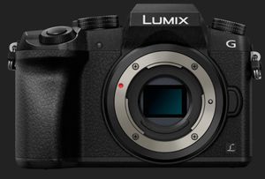 Panasonic Lumix DMC-G7 + G VARIO 14-42mm MILC 16 MP Live MOS 4592 x 3448 Pixels Zwart
