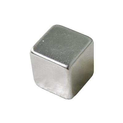 10 Neodymium kubusmagneten 5 mm N42