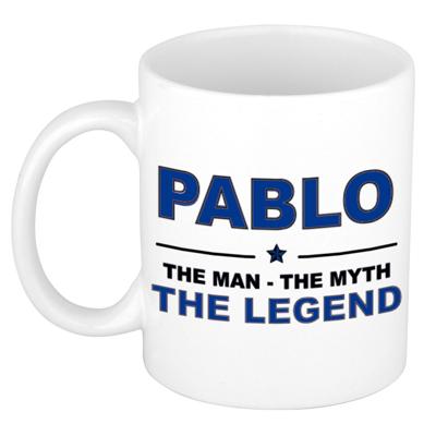 Pablo cadeau mok - man myth legend - naam koffiemok / beker - wit en blauw - 300 ml