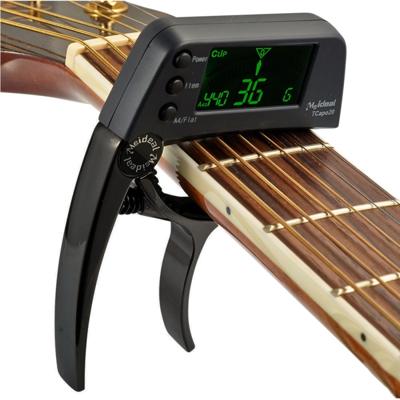 Professionele gitaar Tuner Clip Loftstyle chromatische Clip-on Tuner met roterende LCD scherm Light Display één gitaar Capo(Black)