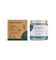 Mineral-rich toothpaste english peppermint