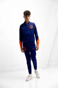 Nederland Strike Full Zip Trainingspak Junior 2024-2026 - Maat 122 - Kleur: Blauw | Soccerfanshop