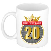 Dames 20 jaar verjaardag - Cadeau Koffiemok - This princess is 20 - wit - beker - 20e verjaardag