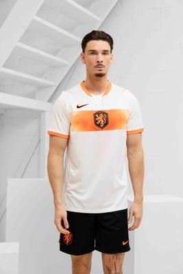 Nederlands Elftal Shirt Uit Senior 2026/2028 - Maat S - Kleur: WitOranje | Soccerfanshop