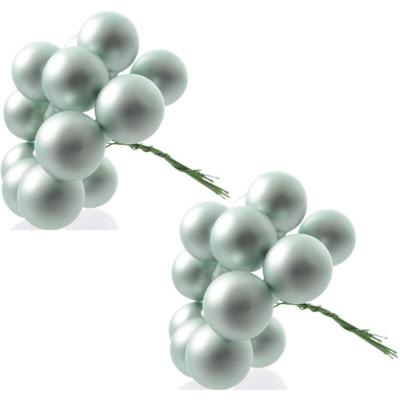 Decoris mini kerstballetjes op stekers - 20x stuks - mintgroen - D2 cm - glas