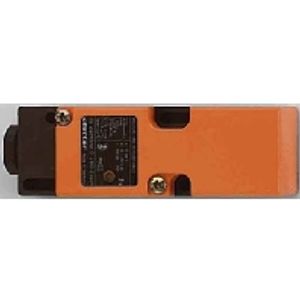 IM5038  - Inductive proximity switch 20mm IM5038