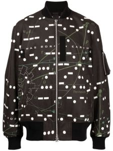 sacai veste bomber Interstellar à imprimé graphique - Noir