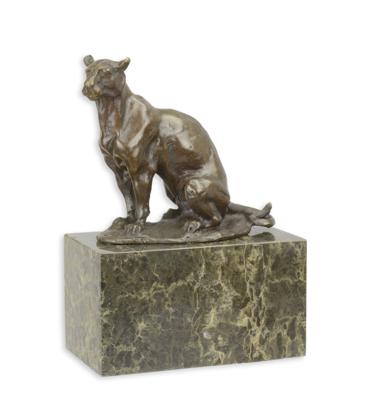 BRONZEN BEELD VAN EEN ZITTENDE PANTER