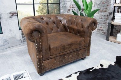 Chesterfield fauteuil 110cm antiekbruin met knoopstiksel en veerkern - 17383