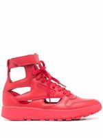 Maison Margiela x Reebok baskets montantes à bout Tabi - Rouge