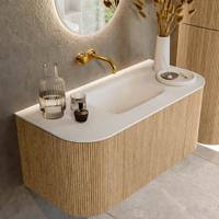 Mondiaz KURVE 100 cm Onderkast Greeploos 1 Lade Met Deuren Oak, Wastafel Solid Surface MIdden Talc 0 Kraangaten Zonder Spiegel (KRVGRU100L+R1L2D0KM-Oak/Tal)