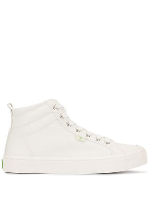 Cariuma baskets OCA - Blanc