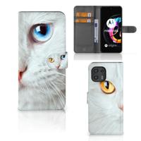 Motorola Edge 20 Lite | Telefoonhoesje | Met pasjeshouder | Witte Kat