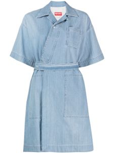 Kenzo robe portefeuille en jean à taille nouée - Bleu