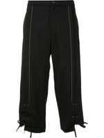 Yohji Yamamoto pantalon crop à détails de laçage - Noir