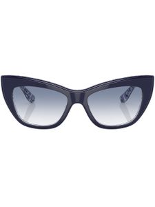 Dolce & Gabbana Eyewear lunettes de soleil à monture papillon - Bleu