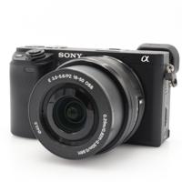 Sony A6400 + 16-50mm F/3.5-5.6 PZ OSS occasion