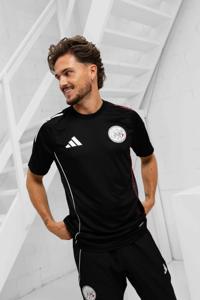 Ajax Trainingsshirt Senior 2025/2026 - Maat L - Kleur: Zwart | Soccerfanshop