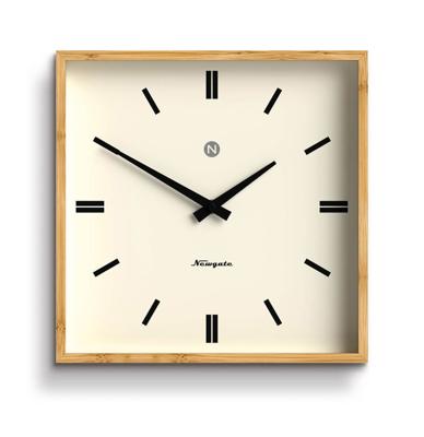 Newgate Fiji Wandklok in Bamboe - Bold Lines