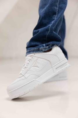 Guess Clelia Sneakers Dames Wit - Maat 37 - Kleur: Wit | Soccerfanshop